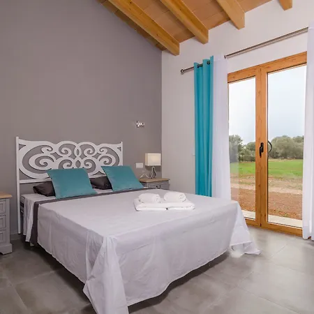 Pleta Comuna Hotel 4*